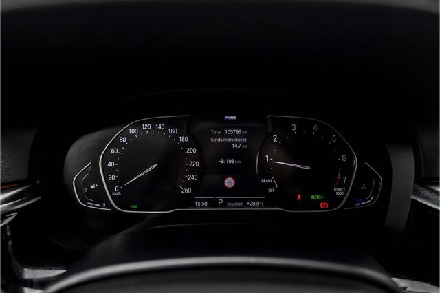 BMW 5-SERIE Touring 520i High Executive | Pano | Stoelventilatie | E-Trekhaak
