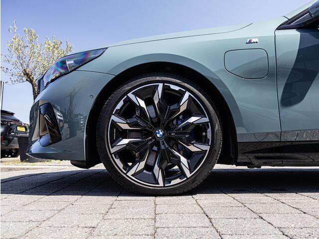 BMW 5-SERIE Touring 550e xDrive