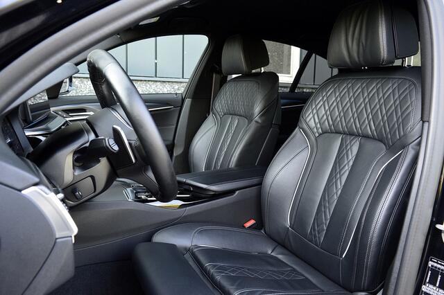 BMW 5-SERIE 520e M-Sport SOH 88% Rijklaarprijs-Garantie Leder Interieur Apple carplay Airco 20 Inch Head-Up