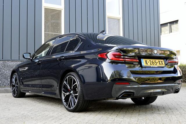 BMW 5-SERIE 520e M-Sport SOH 88% Rijklaarprijs-Garantie Leder Interieur Apple carplay Airco 20 Inch Head-Up