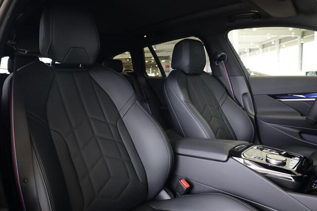 BMW 5-SERIE Touring 530e M Sportpakket Pro | Panoramadak | Elektr. Trekhaak | Stuurwielverwarming