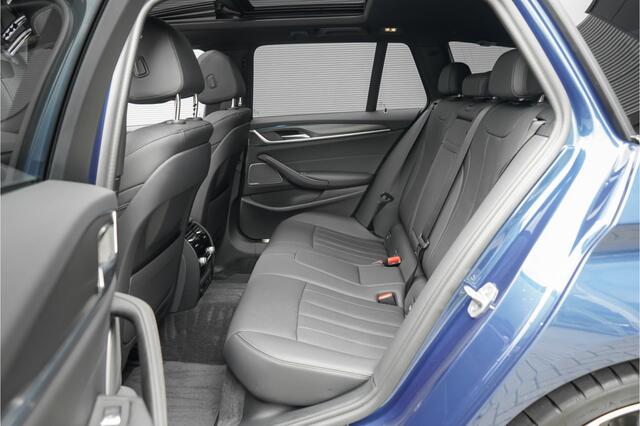 BMW 5-SERIE Touring 530e M-Sport Pano ACC H/K Laser 360° 20"