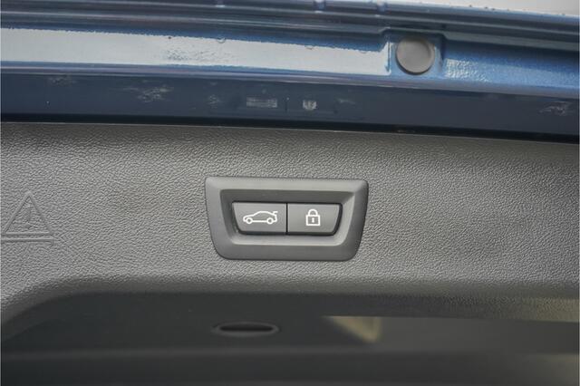 BMW 5-SERIE Touring 530e M-Sport Pano ACC H/K Laser 360° 20"