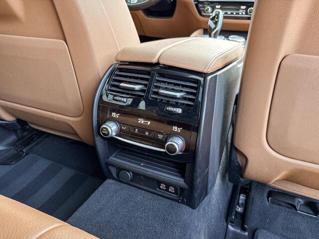 BMW 5-SERIE Touring 530e High Ex | M Sport | Panoramadak |