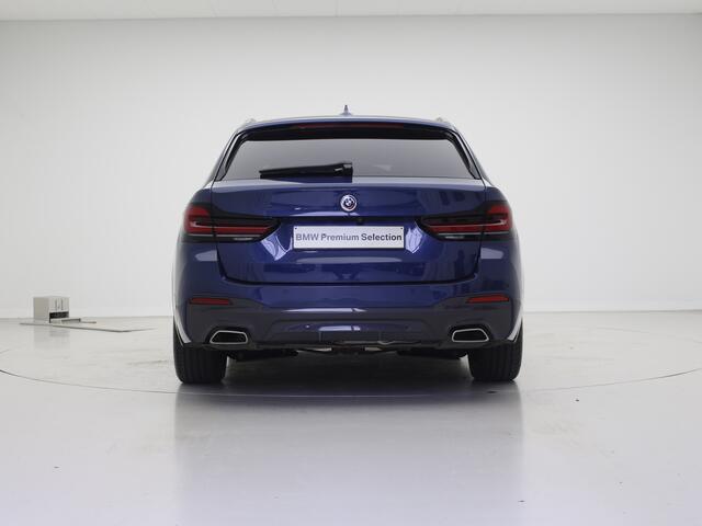 BMW 5-SERIE Touring 530e High Executive | Adaptief Onderstel | Panorama Dak | Keyless | Comfort Stoelen | Driver Ass Prof. | Trekhaak | Laser | Head Up | Shadow Line
