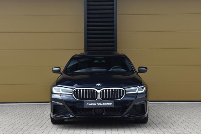 BMW 5-SERIE 530i High Executive Edition * M-Sport * Glasdak * Head-up * Sportremmen * 4-Zone Airco * Laserlicht *