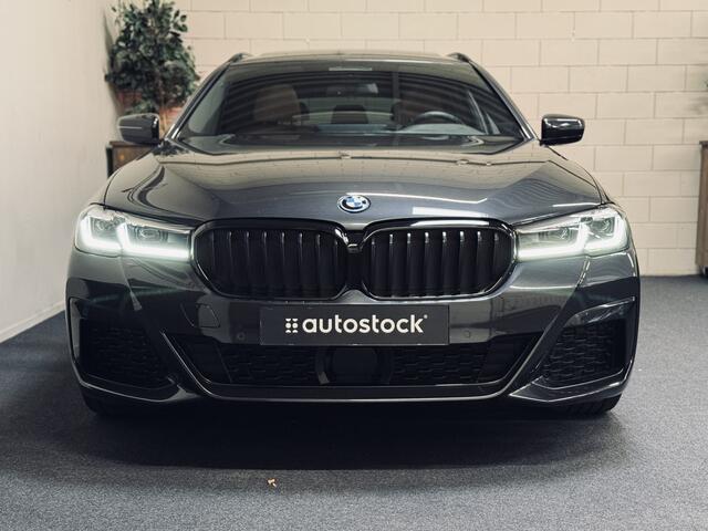 BMW 5-SERIE Touring 530e M-Sport | Panorama | Trekhaak | Driv.Ass.Prof.