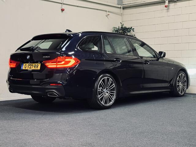 BMW 5-SERIE Touring 530i High Exe. M-Sport | Panorama | Comf.Stoel | CarPlay