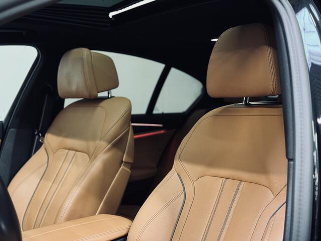 BMW 5-SERIE 520i High Exe. M-Sport Plus | 20" | Schuifdak | 1e Eig.