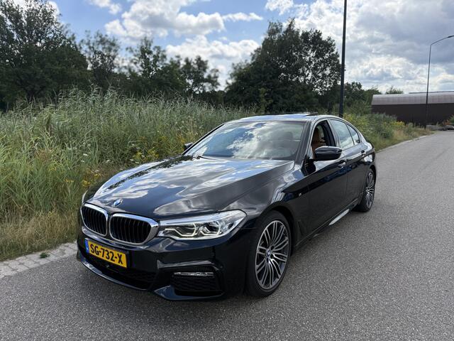 BMW 5-SERIE 520i High Executive