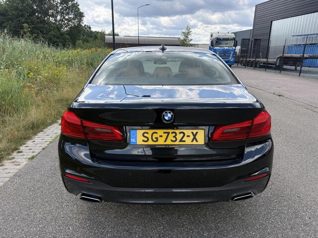 BMW 5-SERIE 520i High Executive