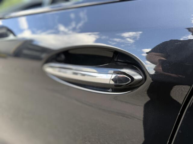 BMW 5-SERIE 520i High Executive