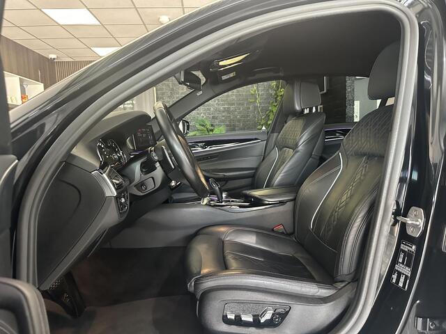 BMW 5-SERIE 520i Corporate Lease High Executive | M Sportpakket | Leder | Sfeerverlichting | HiFi System | Sportstoelen | Stoelverwarming | Navigatie | LMV 20 |