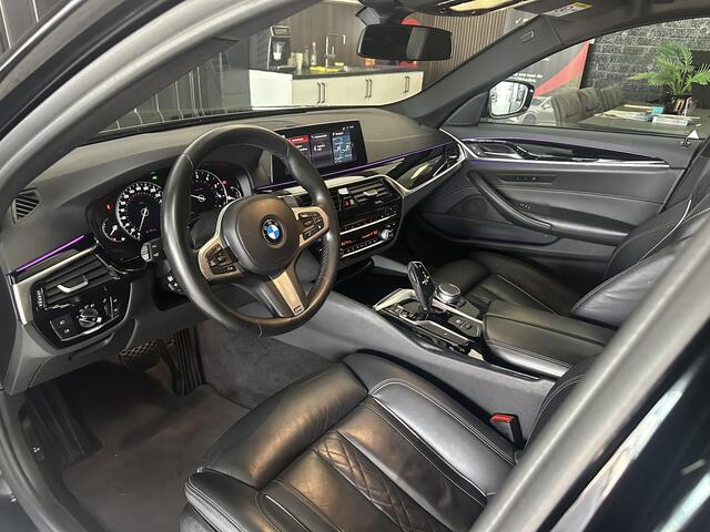 BMW 5-SERIE 520i Corporate Lease High Executive | M Sportpakket | Leder | Sfeerverlichting | HiFi System | Sportstoelen | Stoelverwarming | Navigatie | LMV 20 |