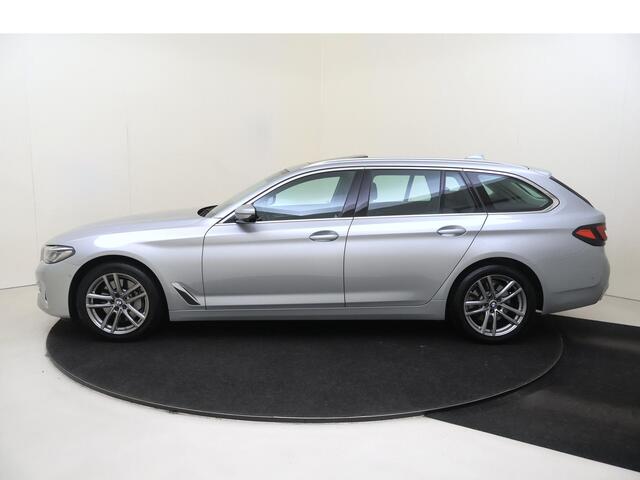 BMW 5-SERIE Touring 530i High Executive | digitale cockpit | panoramadak | leder bekleding | eletrisch verstelbare stoelen | 360 graden camera