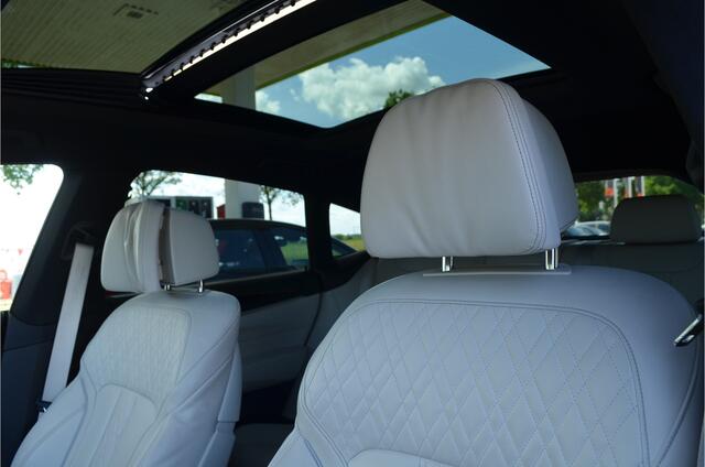 BMW 6-SERIE Gran Turismo M Sportpakket | Bowers & Wilkins Diamond | Pano | Stuur stoelverw. v+a | VOL! Trekhaak 2100kg | Head up |