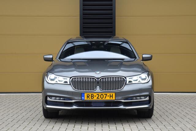 BMW 7-SERIE 740Li High Executive * Massage stoelen * Laser lichten * Adaptieve cruise control * Schuifdak * Surround view *