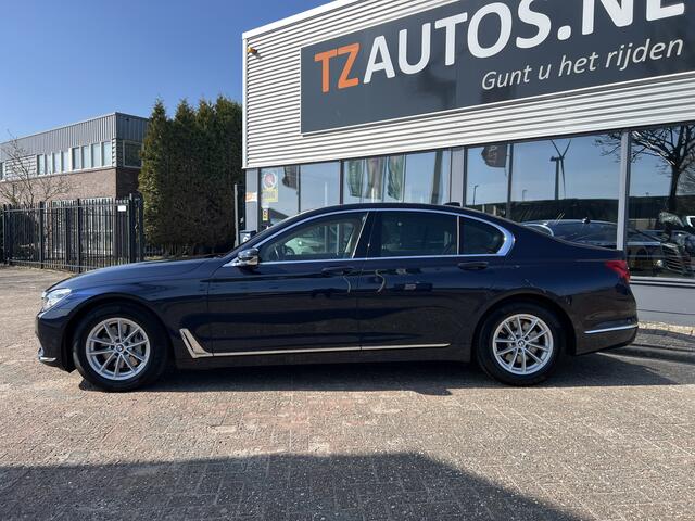 BMW 7-SERIE 730d xDrive