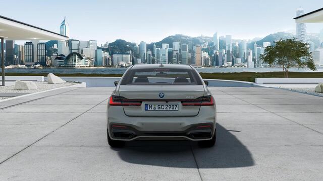 BMW 7-SERIE 745e High Executive M-Sport PANO|H&K|ACC|HUD|Exclusief leer Nappa