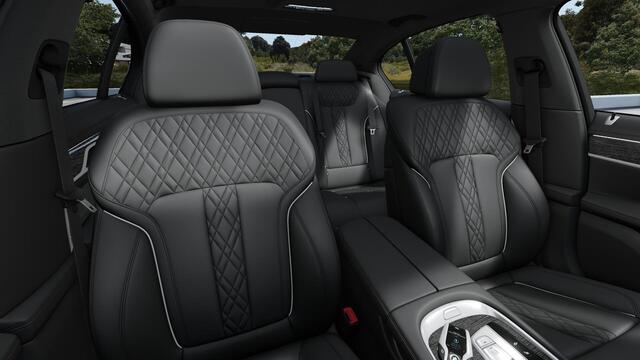 BMW 7-SERIE 745e High Executive M-Sport PANO|H&K|ACC|HUD|Exclusief leer Nappa