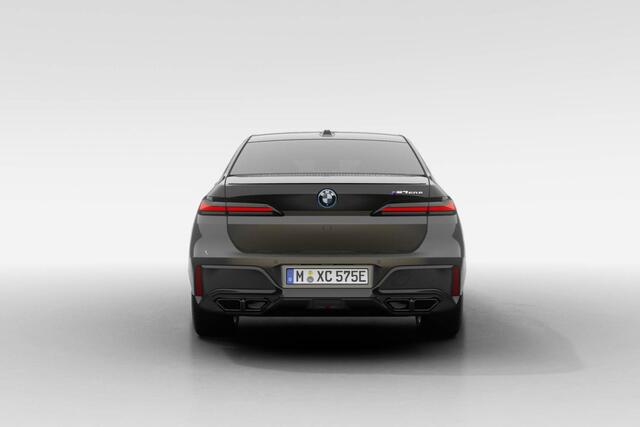 BMW 7-SERIE M760e xDrive | M Performance Pack | Innovation Pack | Executive Pack | Executive Lounge | Connoisseur Pack | Climate Acoustic Pack