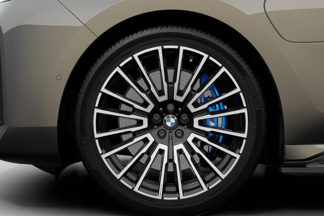 BMW 7-SERIE M760e xDrive | M Performance Pack | Innovation Pack | Executive Pack | Executive Lounge | Connoisseur Pack | Climate Acoustic Pack