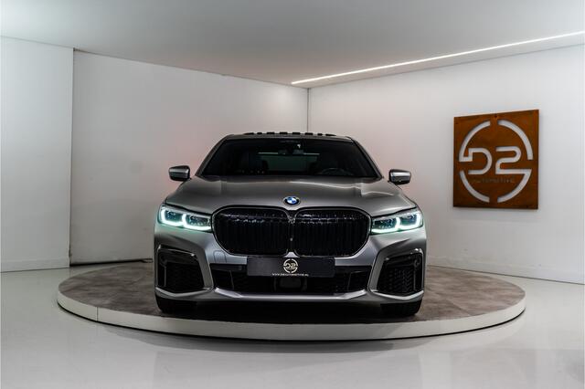 BMW 7-SERIE 745e High Executive M-Sport 394PK | Frozen | Pano | Sfeer | Softclose | Laser | 12 MND Garantie