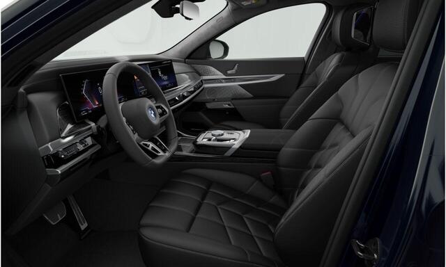 BMW 7-SERIE 750e xDrive Executive Drive Pro | M Sportpakket Pro | Sky Lounge | Connoisseur Pack | Bowers & Wilkins
