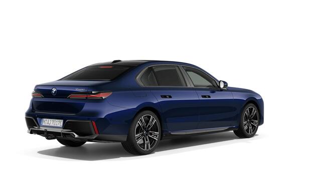 BMW 7-SERIE 750e xDrive | 21 Inch | M-Sportpakket Pro | Innovation Pack | Executive Pack | Exclusive Lounge | Connoisseur Pack | Panoramadak | Trekhaak