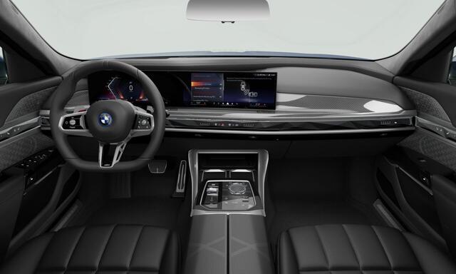 BMW 7-SERIE 750e xDrive | 21 Inch | M-Sportpakket Pro | Innovation Pack | Executive Pack | Exclusive Lounge | Connoisseur Pack | Panoramadak | Trekhaak