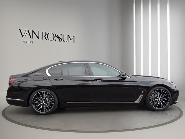 BMW 7-SERIE 740e IPerformance Massage | Laser-LED koplampen | Head-Up | Schuif/Kanteldak | Soft-close | 20" Velg | Camera |