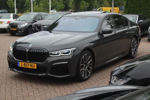 BMW 7-SERIE 745e High Exe. M Sport / Schuifdak / 360Camera / Head-up / Softclose / 20'' / Volleder / Nachtzicht / Laser LED / Stoelmassage 4x / Stoelventilatie 4x / Dodehoek / DAB / Navigatie / ACC