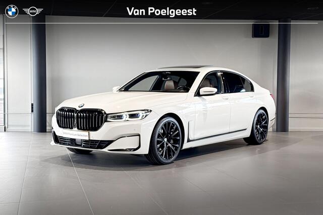 BMW 7-SERIE 750i xDrive High Executive | Glazen schuif-/kanteldak | Harman Kardon | Stoelventilatie |