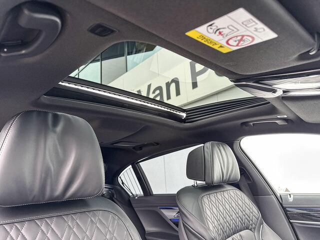BMW 7-SERIE 745Le xDrive High Executive | M Sport | CoPilot