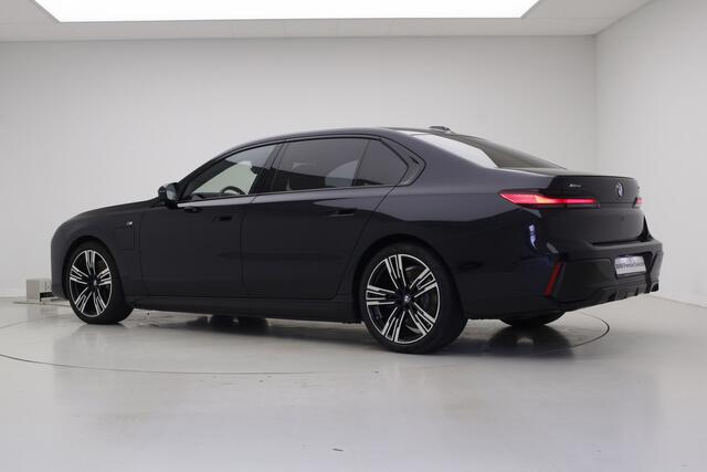 BMW 7-SERIE 750e xDrive M-Sport | Executive Drive Pro | Elektrisch openen en sluiten portieren | Skylounge | Bowers & Wilkins | Individual Interieur Gran Lusso |