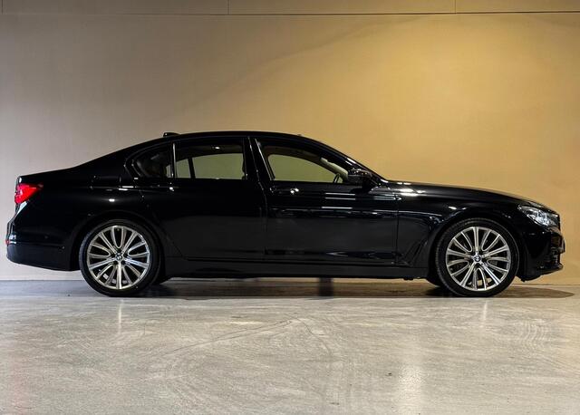 BMW 7-SERIE 750i xDrive