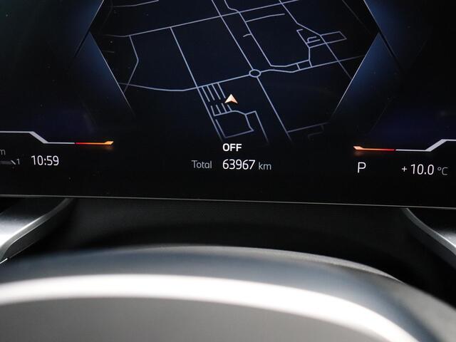 BMW 7-SERIE 750e xDrive | M SPORT | B&W | MEMORY | PANO | FOND- THEATER | 4W. STEERING | LEDER | 360° CAMERA | APPLE CARPLAY | HEAD-UP | STOEL/STUURVERW. |