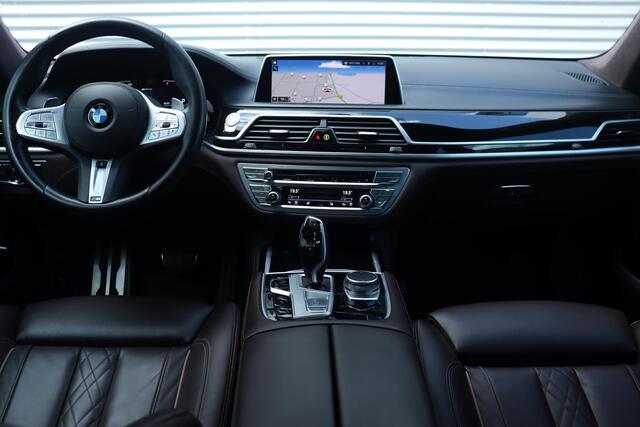 BMW 7-SERIE Sedan 745e | High Executive | M Sportpakket | Driving Assistant Professional | Parking Assistant Plus | Head-Up | Harman Kardon | Laserlight | Warmte Comfortpakket | Soft-Close | Comfort Access | 19''LMV