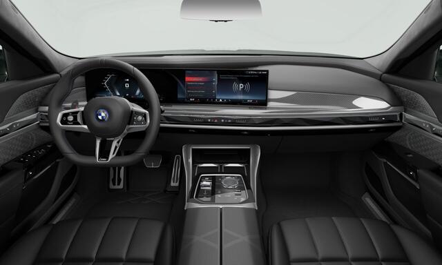 BMW 7-SERIE M760e xDrive | M-Sport Pro | 21'' | B&W | Elek. portier. | Stoelvent. + massage voor/achter | Kristal koplamp. | Panorama. | Driv. + Park. Prof. | Trekhaak | Gelaagd glas
