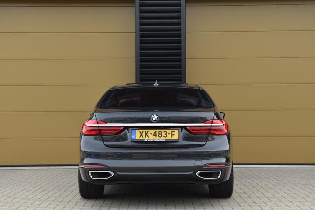 BMW 7-SERIE 740i High Executive * Schuifdak * Stoelmassage * Comfortstoelen * Sfeerverlichting *