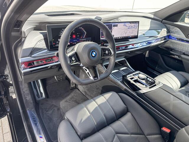 BMW 7-SERIE M760e xDrive | Innovation Pack | Connoisseur Pack | Bowers & Wilkins | Executive Pack