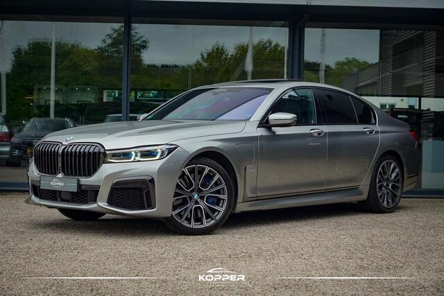 BMW 7-SERIE 745e High Executive / M-Sport / Schuifdak / Massage / Co-Pilot / Bowers&Wilkins / Alcantara Hemel / Laser