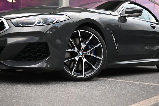 BMW 8-SERIE M850i xDrive High Executive Automaat / Laserlicht / Air Collar / Active Steering / Soft Close / Multifunctionele Stoelen / Parking Assistant Plus / Stoelventilatie