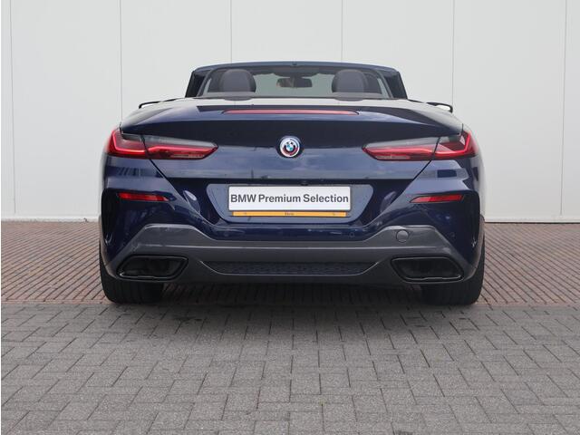 BMW 8-SERIE 840i High Executive Model M Sport / Comfort Access / Soft-Close / Warmtecomfortpakket voor / Standkachel / Driving Assistant Professional / BMW Laserlicht / Elektrische Achterklepbediening