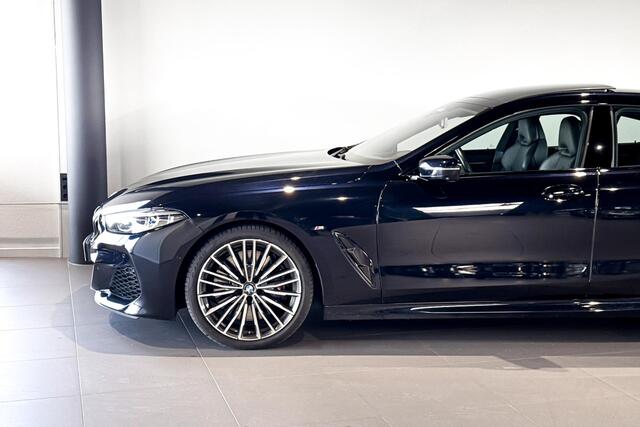 BMW 8-SERIE Gran Coupé M850i xDrive High Executive | Glazen Panoramadak | Bowers & Wilkins | Soft-close | Stoelventilatie |
