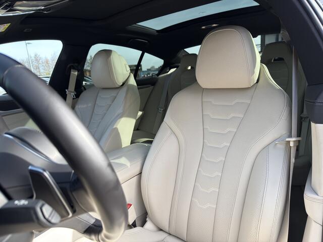 BMW 8-SERIE Gran Coupé 840i xDrive | High Exe | Artic Race blue | Panorama | CoPilot | Soft-Close | Act. Steering | Laser