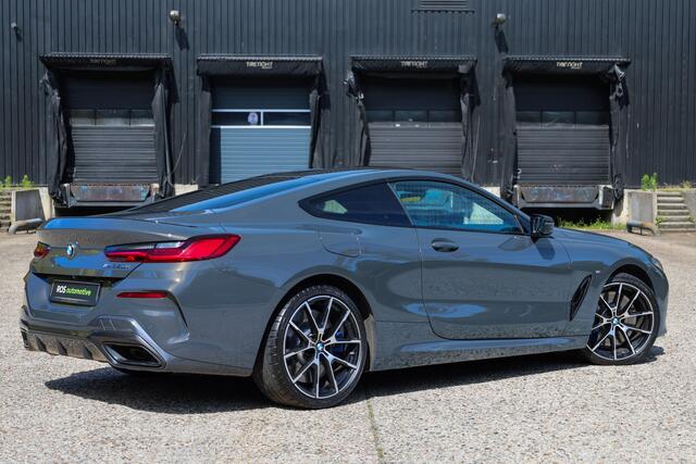 BMW 8-SERIE M850i xDrive High Executive | VOL! | DEALER ONDH | CARBON | B&W | NAP | 4WIELSTUURING | HUD | 360 |