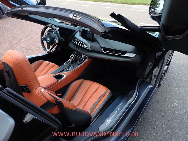 BMW I8 Roadster 1.5 HEADUP/CARPLAY/LASERLIGHT/20''/HARMANKARDON