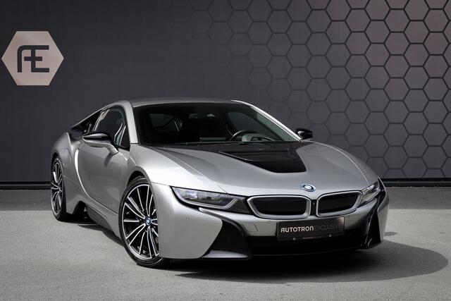 BMW I8 | PROGRESSIVE PACKAGE HARMAN KARDON, HEAD-UP, COMFORT ACCESS | 20" | APPLE CARPLAY | DRY CARBON INTERIOR PACK | I-INTERIOR HALO DALBERGIA BRAUN | DAB RADIO | ETC.