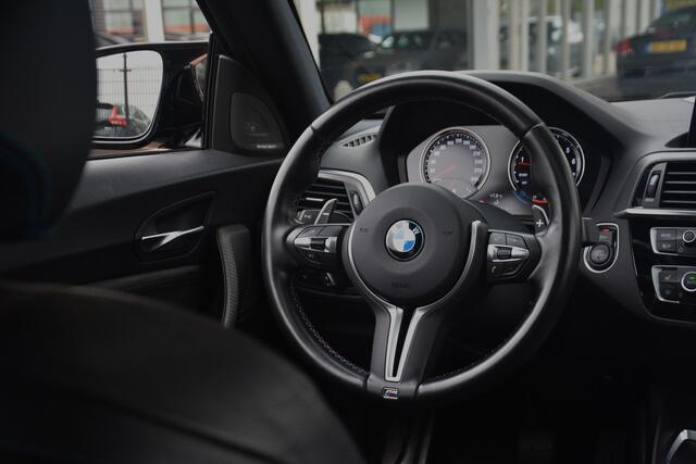 BMW M2 2-serie Coupé DCT LCI | M-Performance uitlaat | Schuif-/kanteldak | Harman-Kardon | Memory seats | Keyless | DAB+ | Camera | Deze M2 is werkelijk subliem!! Volledig onderhouden en afkomstig van een echte purist!!